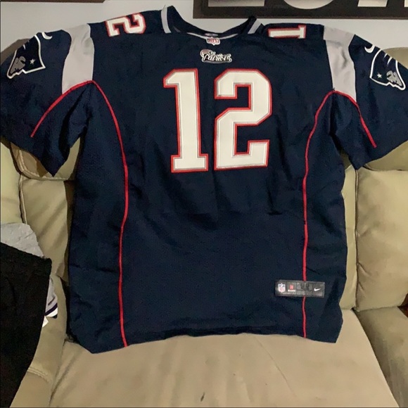 Tom Brady #12 Patriots Jersey - Picture 2 of 8